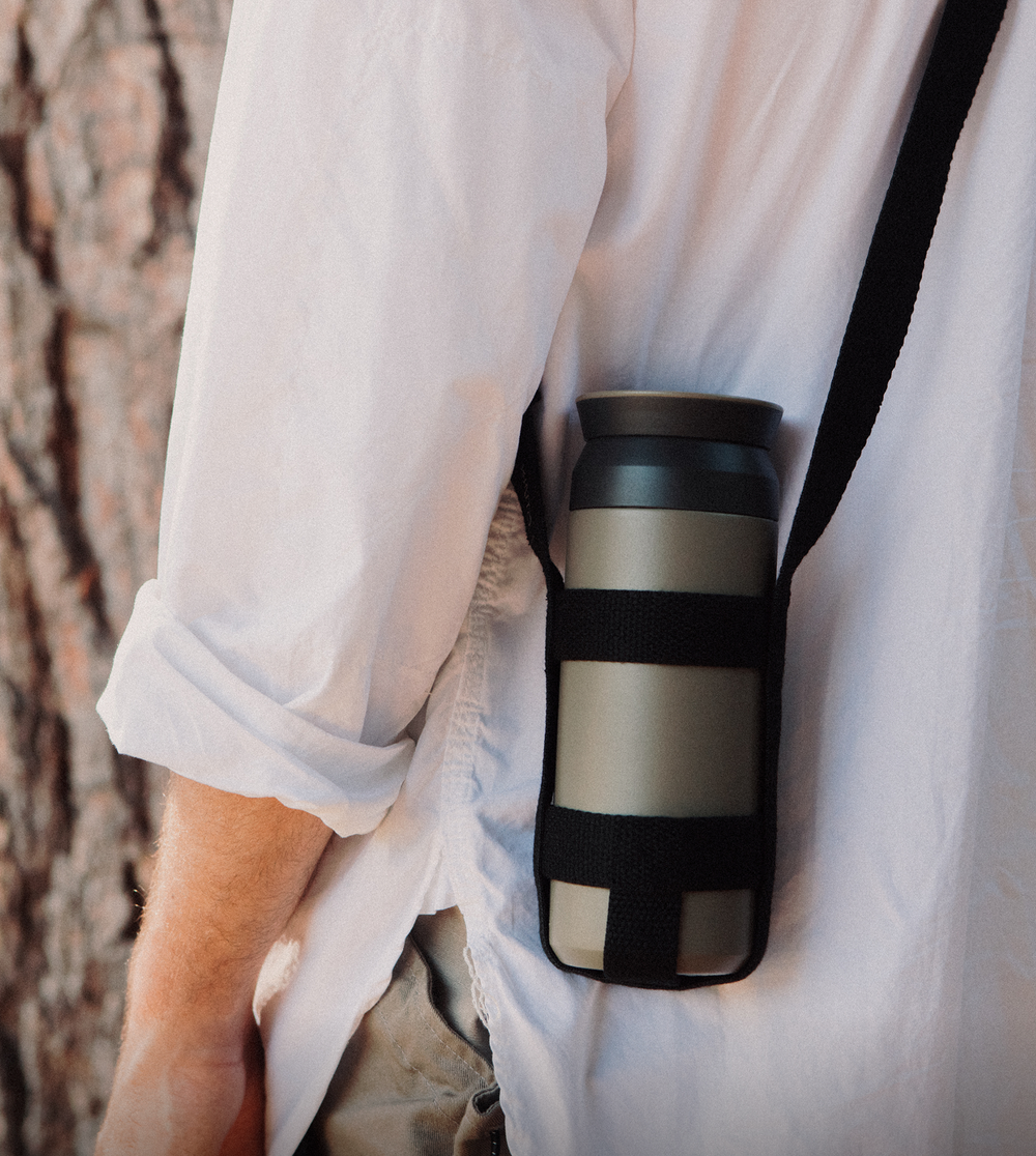 TRAVEL TUMBLER